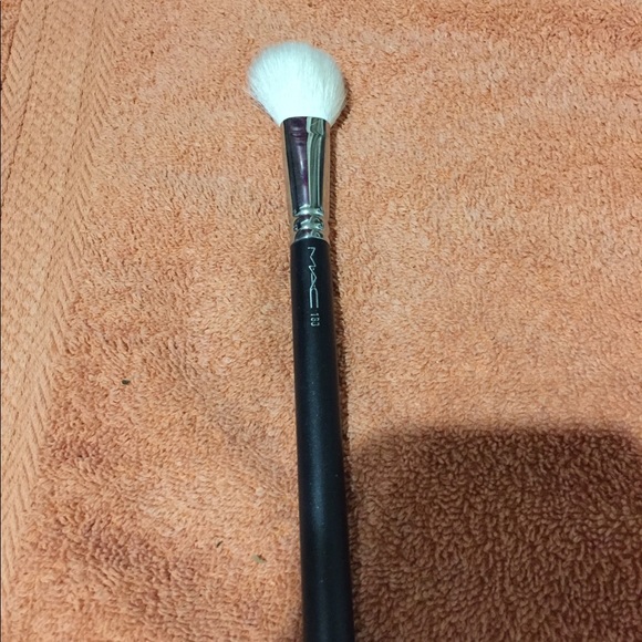 Authentic Mac brush set - Picture 6 of 7